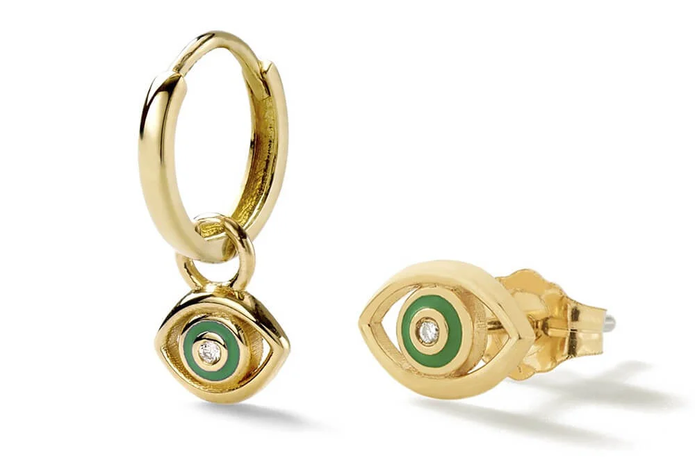 green earrings