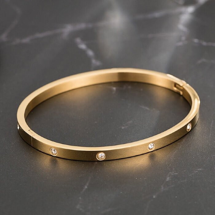 zirconia gold bracelet 1