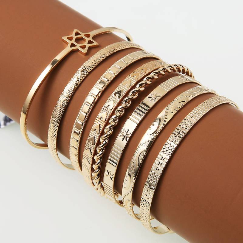 daily wear bangles in gold