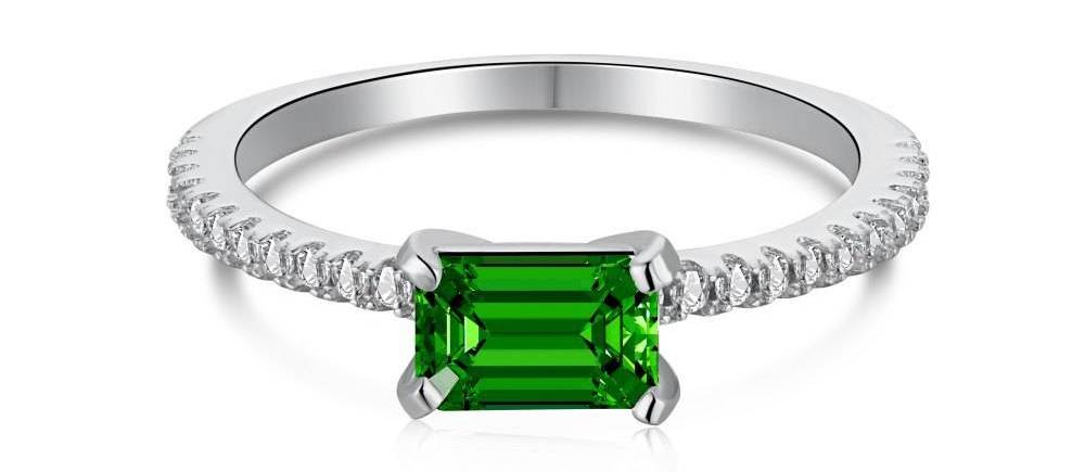 green Statement ring