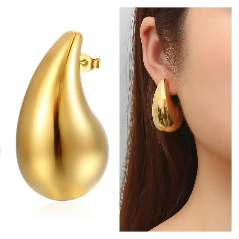 gold teardrop earrings