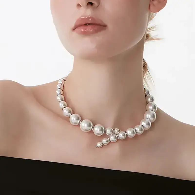 statement pearl necklace bds