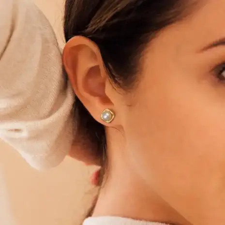 freshwater pearl earrings model