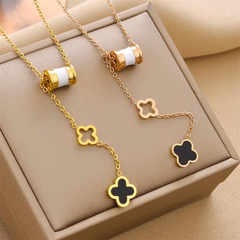 clover necklace collection