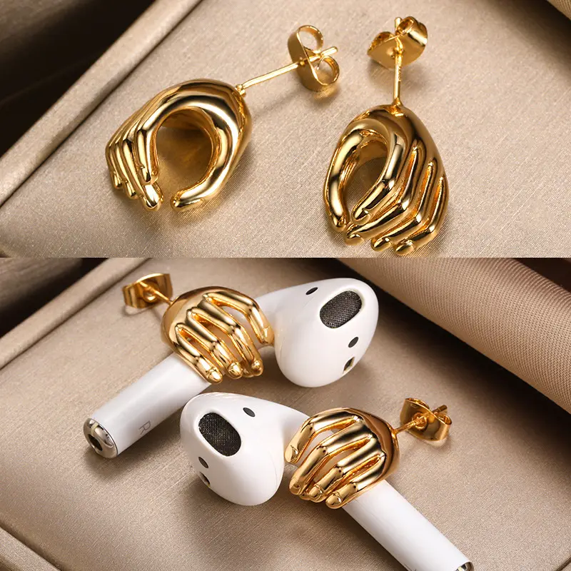 gold audio earrings with earphone