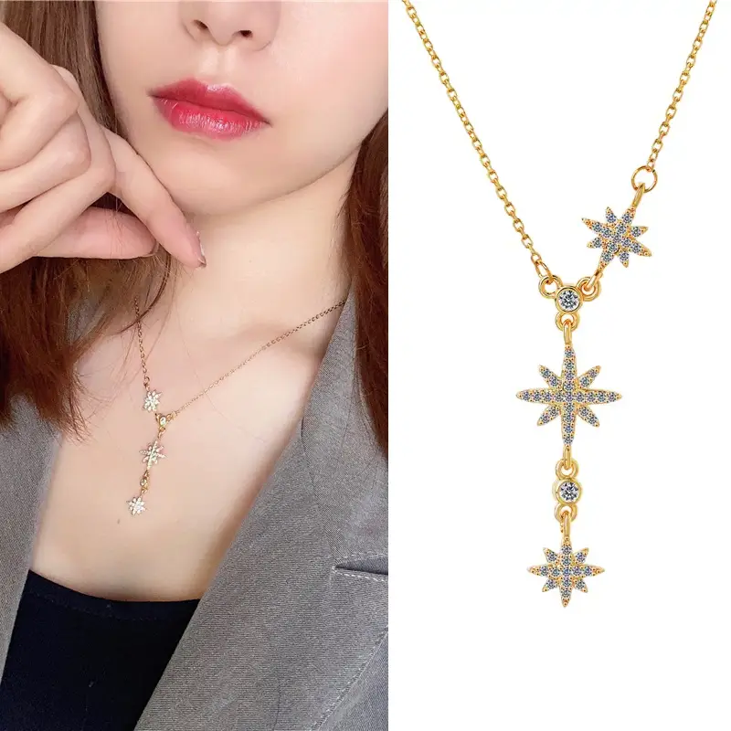 star necklace gold model